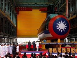 Taiwan Luncurkan Kapal Selam Pertama Buatan Dalam Negeri