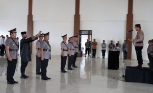 Polres Gowa Gelar Sertijab Kasat Narkoba, Kasat Lantas, Kapolsek Tombolopao Serta Pelantikan Kasihumas
