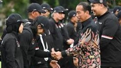 Presiden Jokowi Lepas Kontingen Indonesia Menuju Olimpiade Paris 2024, Tekankan Pentingnya Membawa Pulang Mendali