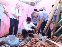 Rumah Warga di Pinang Kota Tangerang Dapat Program Bedah Rumah dari Cagub Andra Soni