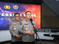 Densus 88 AT Polri Tangkap Tiga Terduga Teroris Anshor Daulah Jateng
