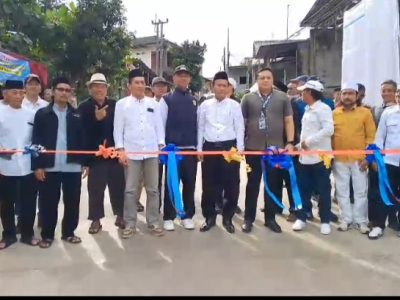 Paguyuban Rawa Panjang Membangun Jembatan Setu Cibeureum Dengan Cepat dan Rapih Sebagai Wujud Keinginan Masyarakat