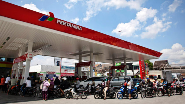 https://stockhead.com.au/news/why-private-equity-reckons-petrol-stations-are-still-the-best-bet/