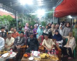 Ketua RT 02 RW 15 Ciputat Tangsel Mengadakan Buka Puasa Bersama dengan Warga Merajut Kebersamaan dalam Bingkai Ramadhan 1446 H