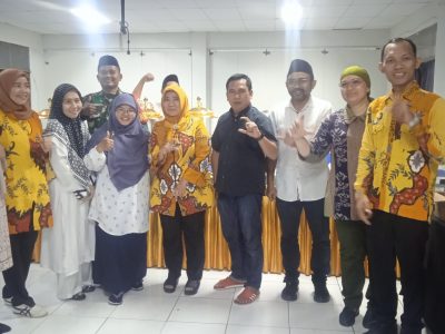 Yayasan AMWAY Peduli Memberikan Bantuan Alat Tulis Sekolah di SMP Negeri 16 Kota Tangerang Selatan