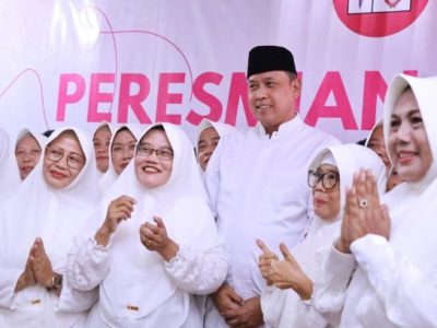 Walikota Bekasi Triadhianto Meresmikan Klinik Rawat Inap