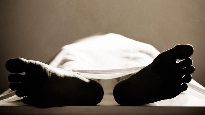 https://babelhits.com/2022/08/29/mantan-direktur-pt-timah-tbk-ditemukan-meninggal-dunia-di-kamar-hotel/
