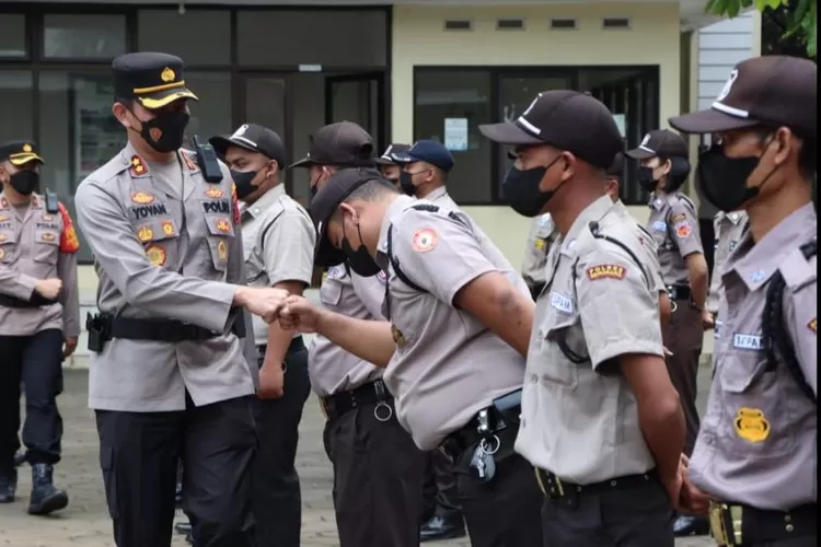 https://www.ayobandung.com/umum/7911094158/selamat-tabel-gaji-honorer-satpam-instansi-pemerintah-tahun-2024-resmi-diteken-sri-mulyani-cukup-gak