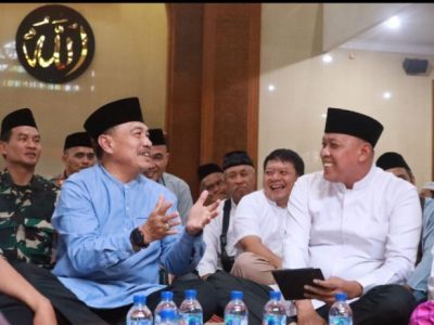 Wali Kota dan Wakil Wali Kota Bekasi Kompak Hadiri Santunan dan Bukber Yatim Dhuafa di Komplek DDII