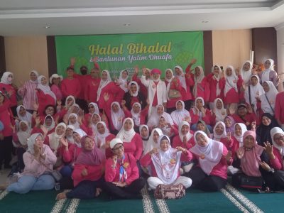 Halal Bihalal Komunitas Salam Sehat Indonesia dengan Kelurahan Serua Indah Bersama Lansia Sehat, Mandiri dan Bahagia
