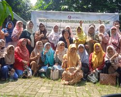 Workshop Pembuatan Kosmetik Milk Cleanser dari Daun Sirih Cina Fakultas Ilmu Kesehatan Universitas Pelita Harapan dengan Kelompok Wanita Tani ( KWT) Cempaka Batan Indah