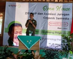 Peresmian Asosiasi Juragan Organik Semesta dan Pelatihan Bioteknologi Pertanian Bersama prof. Gembong Priyatmo Danudiningrat