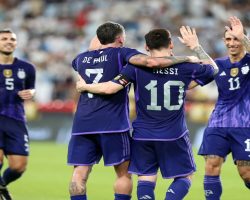 Messi Kembali Starter Argentina Setelah Tujuh Bulan Absen