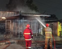 Kebakaran Toko Hazby Jaya di Kota Bekasi, Pemilik Lihat Kilatan Seperti Las