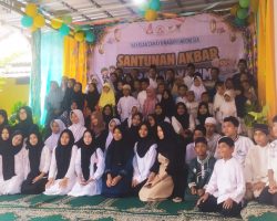 Semarak Giat Santunan Akbar Akbar Lebaran Yatim Yayasan Cahaya Madani Indonesia