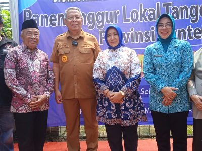 ” PONJAY BENDAV ” Varietas Baru Anggur Lokal Kota Tangerang Selatan