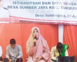 Ike Rahmawati Didampingi Ulama dan Warga, Tetap Berdiri di Tengah Ujian Desa