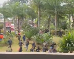 Video Viral Massa Masuk Mall Atrium Senen Dipastikan Hoaks
