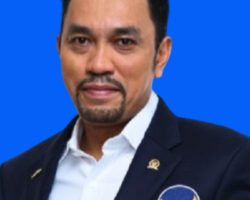 Ahmad Sahroni Dicopot dari Wakil Ketua Komisi III DPR Dampak Dari Ucapannya