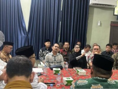 Bekasi: Pengajian Umi Cinta Tak Melenceng dari Ajaran Islam