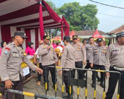 Polsek Cikarang Utara Gelar Sembako Murah