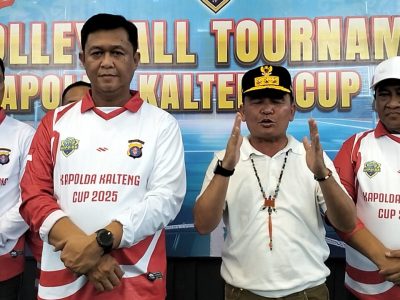 Kapolda Kalteng dan Gubernur Agustiar Sabran Buka Turnamen Voli Kapolda Cup 2025