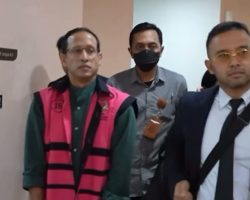 Nadiem Makarim Resmi Jadi Tersangka, Ditahan Kejagung Terkait Korupsi Chromebook