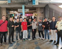 Pedagang JPM Tanah Abang Gelar Aksi Damai, Segel Toko Dibuka, Situasi Kondusif