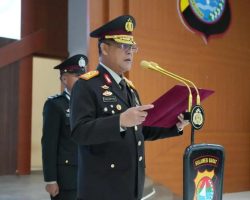 Cuaca Mendung, Polda Sulbar Gelar Upacara Hari Pahlawan dengan Penuh Khidmat