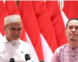 Prabowo Hapus Luka Lama, Pulihkan Hak Dua Guru yang Dikriminalisasi