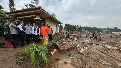 Tinjau Banjir Bandang dan Longsor di Bandung Barat, Wapres Gibran Pastikan Penanganan Cepat dan Terpadu