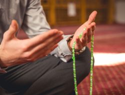 Doa Puasa Hari ke-7 Ramadan: Mohon Pertolongan untuk Menjalankan Ibadah dengan Sempurna