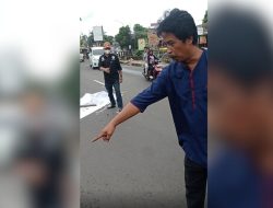 Kecelakaan di Jatimekar, Pengendara Motor Terlibat Insiden dengan Truk