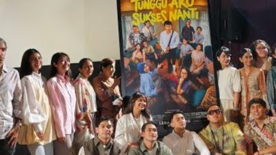 Ardit Erwandha Ungkap Realita Tekanan Keluarga dalam Film Tunggu Aku Sukses Nanti