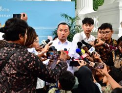 Ungkap Taklimat Presiden pada Rapim TNI–Polri, Mensesneg: Tekankan Profesionalisme dan Persatuan