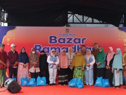 Wakil Wali Kota Bekasi Borong Takjil UMKM, Perkuat Ekonomi Kerakyatan di Ramadan