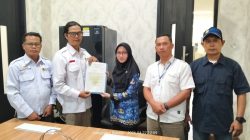 Forum AsMEN Bekasi Resmi Terdaftar, Kesbangpol Serahkan Surat Keterangan Kepada Ketua DPD