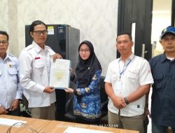 Forum AsMEN Bekasi Resmi Terdaftar, Kesbangpol Serahkan Surat Keterangan Kepada Ketua DPD
