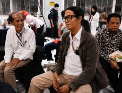 Dudung Gondrong, Wartawan yang Mulai Bersinar di Panggung Stand Up Comedy
