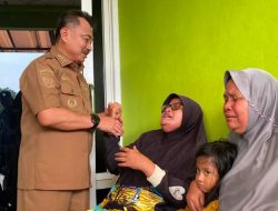 Tangis Pilu Sang Istri Pecah di Lokasi Kecelakaan Maut Simpang Unisma Bekasi
