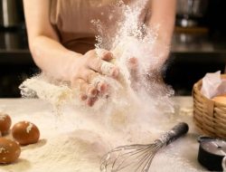 Kenyang Tapi Berisiko, Dampak Konsumsi Tepung Berlebih Bagi Wanita