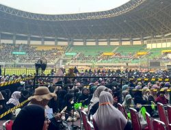 Ribuan Jamaah Bershalawat, Polri Pastikan Maulid Akbar Stadion Patriot Aman dan Kondusif