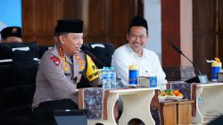 Ngaji Gus Baha Satukan Santri dan Jajaran Polri Se Indonesia, Puluhan Ribu Peserta Gaungkan Semangat Kebangsaan