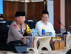 Ngaji Gus Baha Satukan Santri dan Jajaran Polri Se Indonesia, Puluhan Ribu Peserta Gaungkan Semangat Kebangsaan