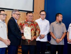 Bima Arya Minta Kepala Daerah Lebih Lincah, Rifqinizamy Soroti Aset Pemda dan Sampah