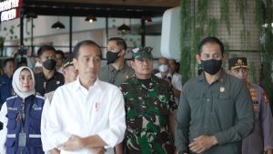 Panglima TNI Dampingi Presiden RI Mengecek Kesiapan Pelabuhan Merak