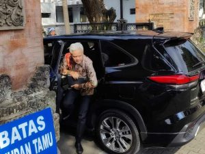 Ganjar Mendadak Diundang Jokowi ke Istana, Ada Apa?