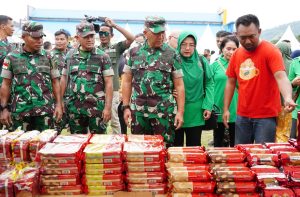 Kodam XVII/Cenderawasih Gelar Bazar Ramadhan Secara Serentak Di Wilayah Papua