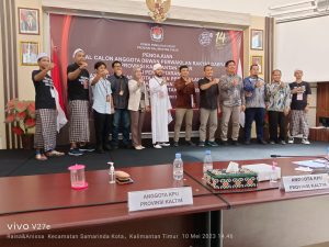 Habib Muda Habibnya Orang Kaltim Serahkan Berkas Pendaftaran Calon DPD RI