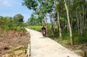 Warga Hapulang Sudah Dapat Menikmati Jalan Hasil TMMD